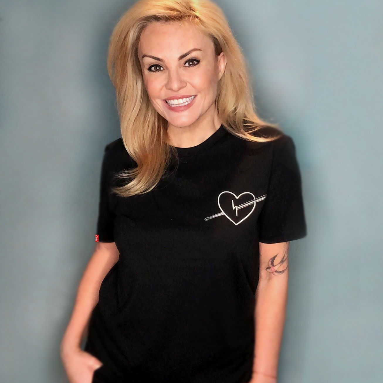 Roger Taylor - Unisex Embroidered 'Showing The Love' T-Shirt